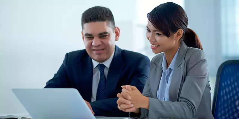 Why Partner with the Best TN Visa Consultants for Canadian Applicants for Namibia?